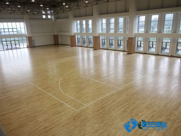 學(xué)校籃球場(chǎng)木地板木紋