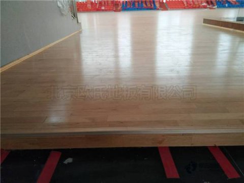 運(yùn)動體育木地板價格多少錢