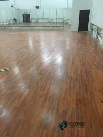 校园篮球馆木地板施工流程2